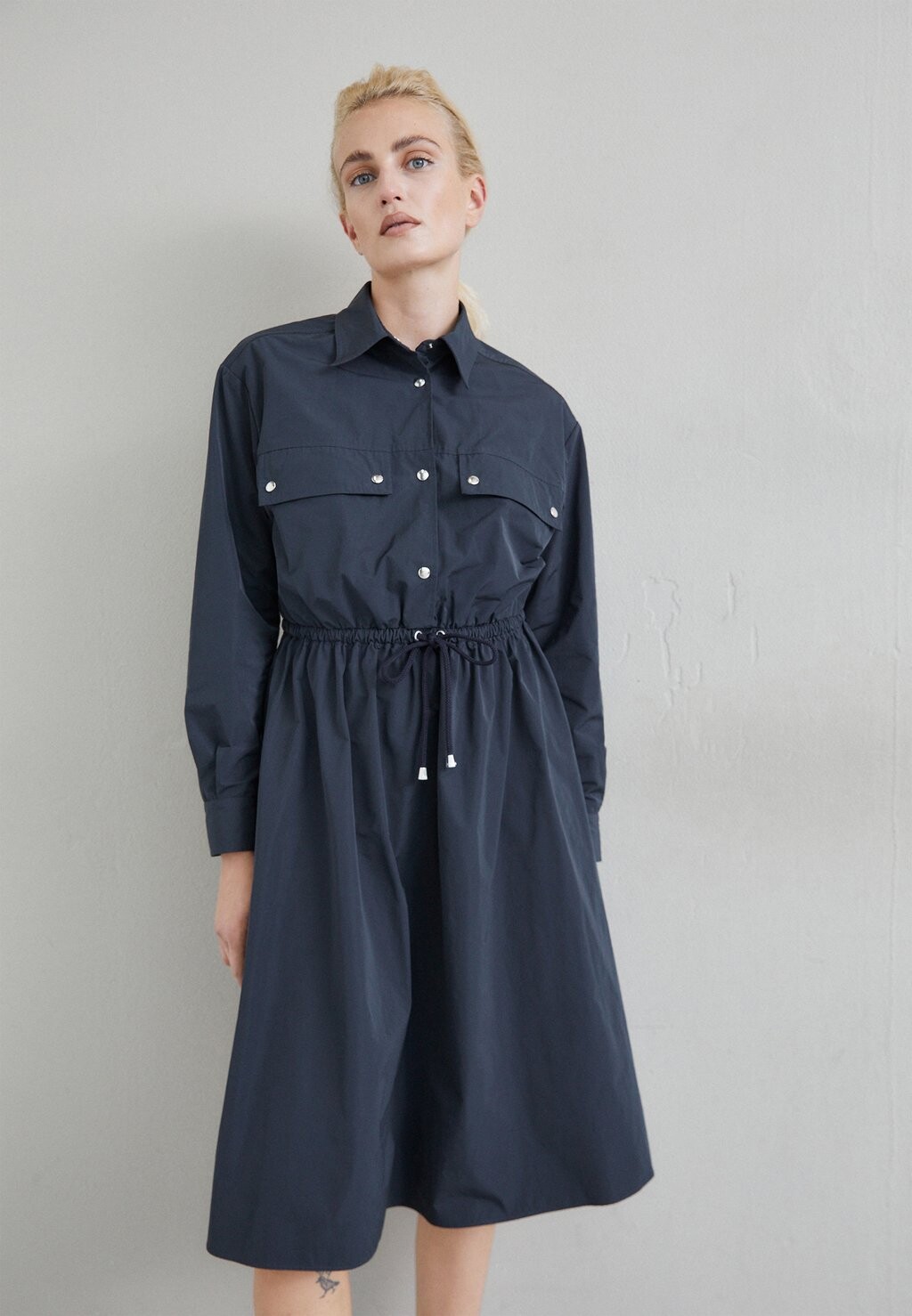 

Платье Camisero ASPESI ПЛАТЬЕ HELEN, темно-синий