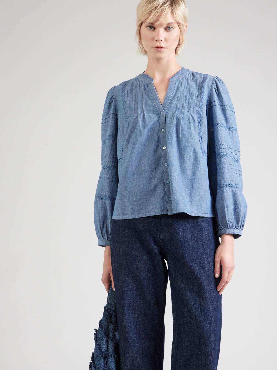 LEVI'S  Блузка в синем дениме — фото 2