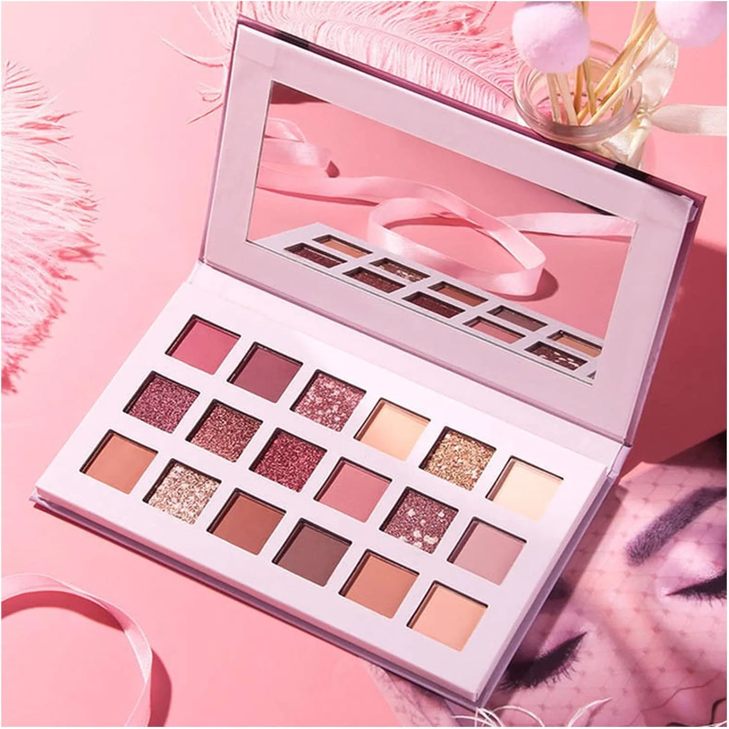 Палитра теней Colorful Shadow Palette DUnLap матовая 1 шт