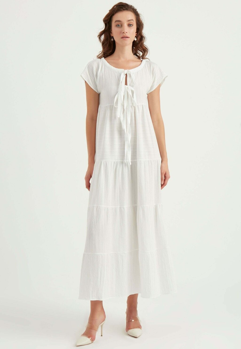 

Платье макси RUFFLED Chiquelle, белый