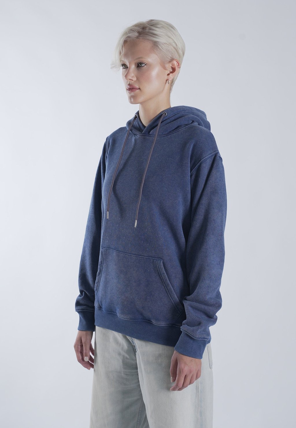 

Толстовка с капюшоном PINS BACK EMBROIDERY UNISEX Mira Paris, синий