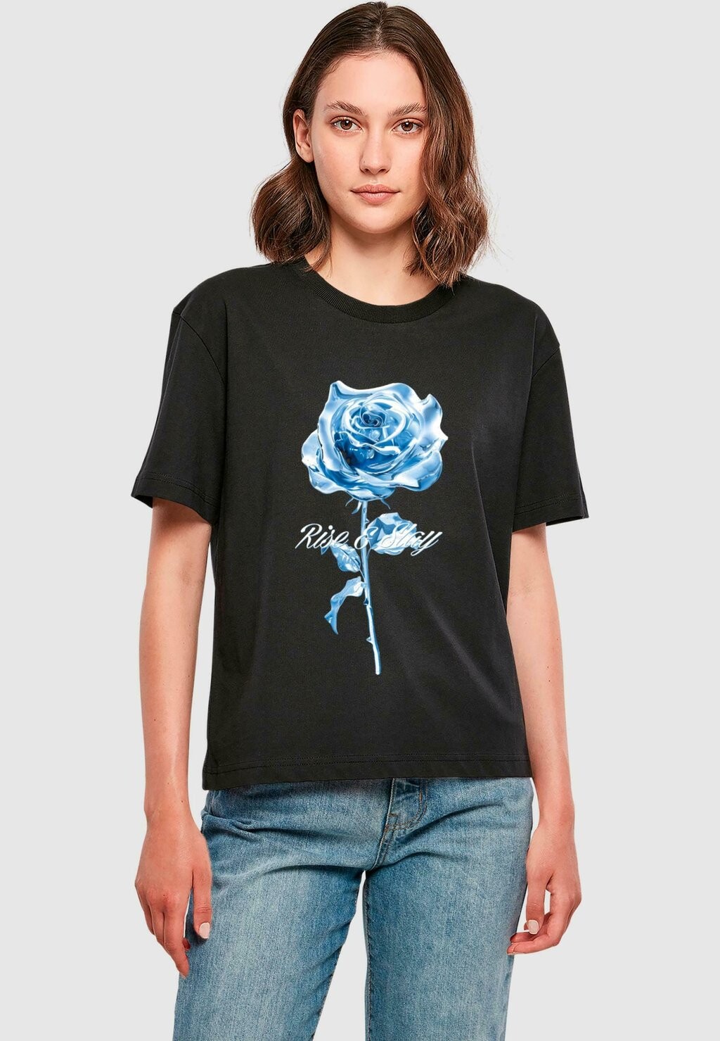 

Футболка с принтом RISE AND SLAY Mister Tee, черный