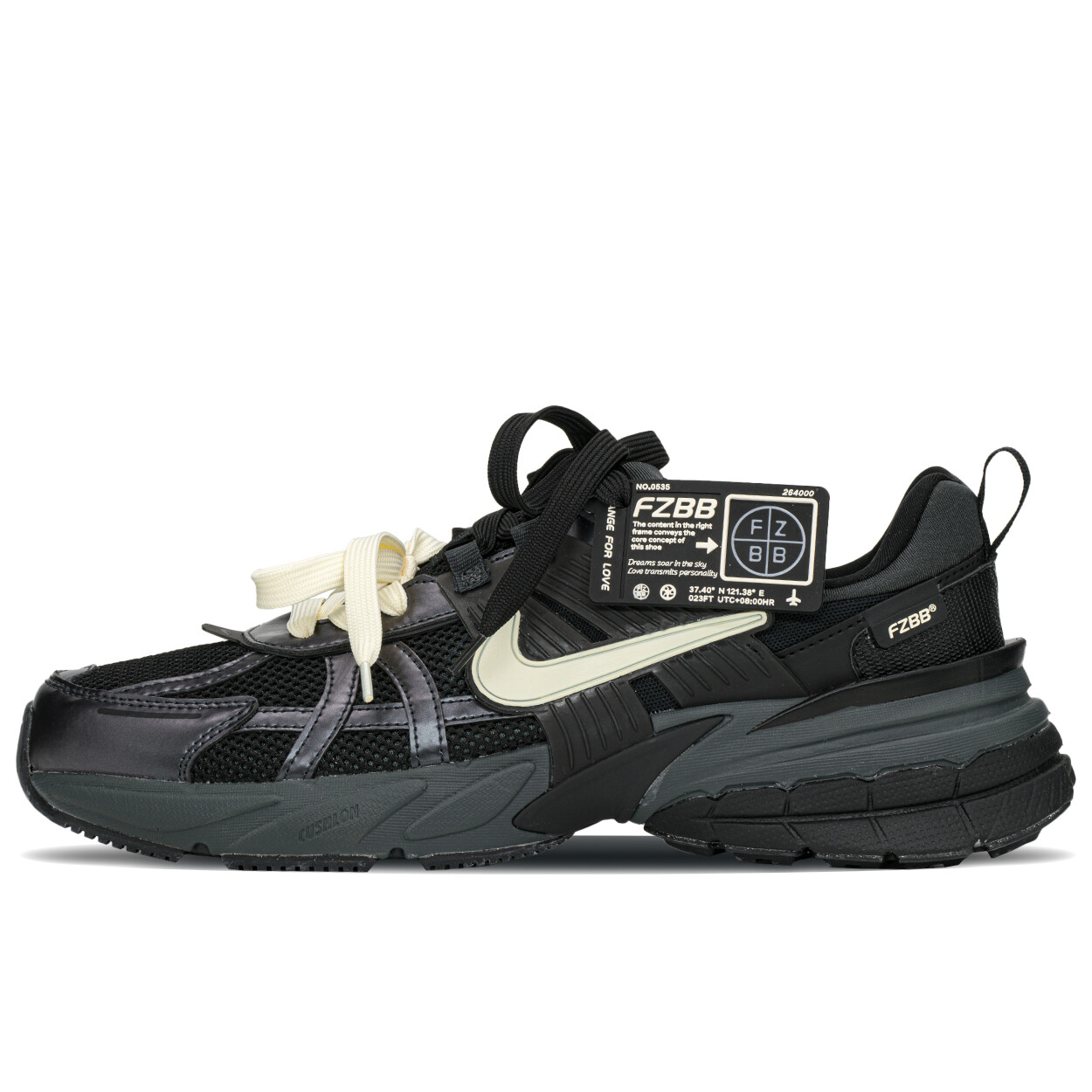 

Кроссовки для бега V2K Run мужские с низким верхом, черные/бежевые Nike