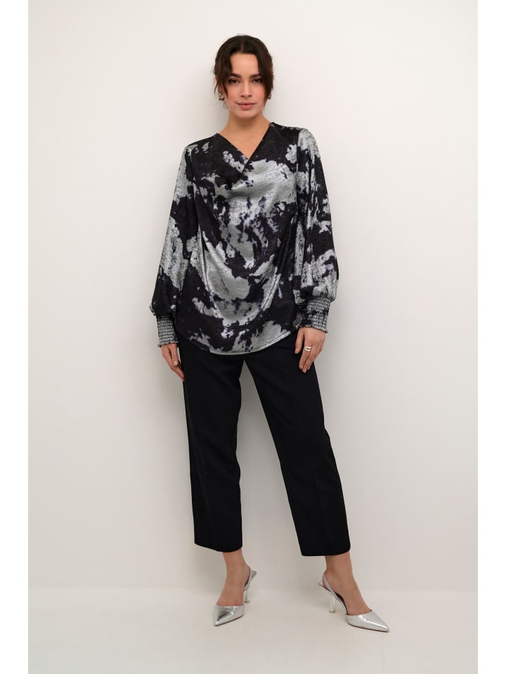 

Блузка Kaffe, цвет black/silver cloud print