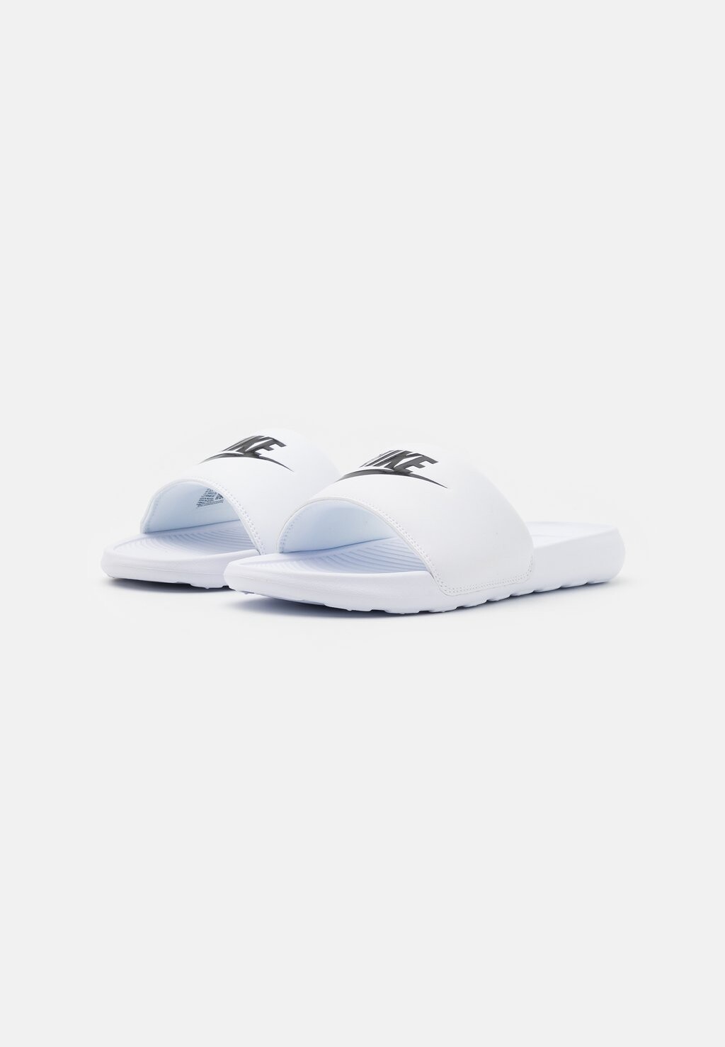 Пляжные тапочки и сандалии Victori One Slide Nike, белый/черный — фото 3