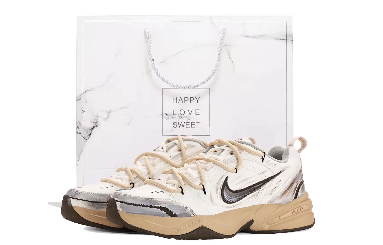 Кроссовки тренировочные Nike Air Monarch 4 белые