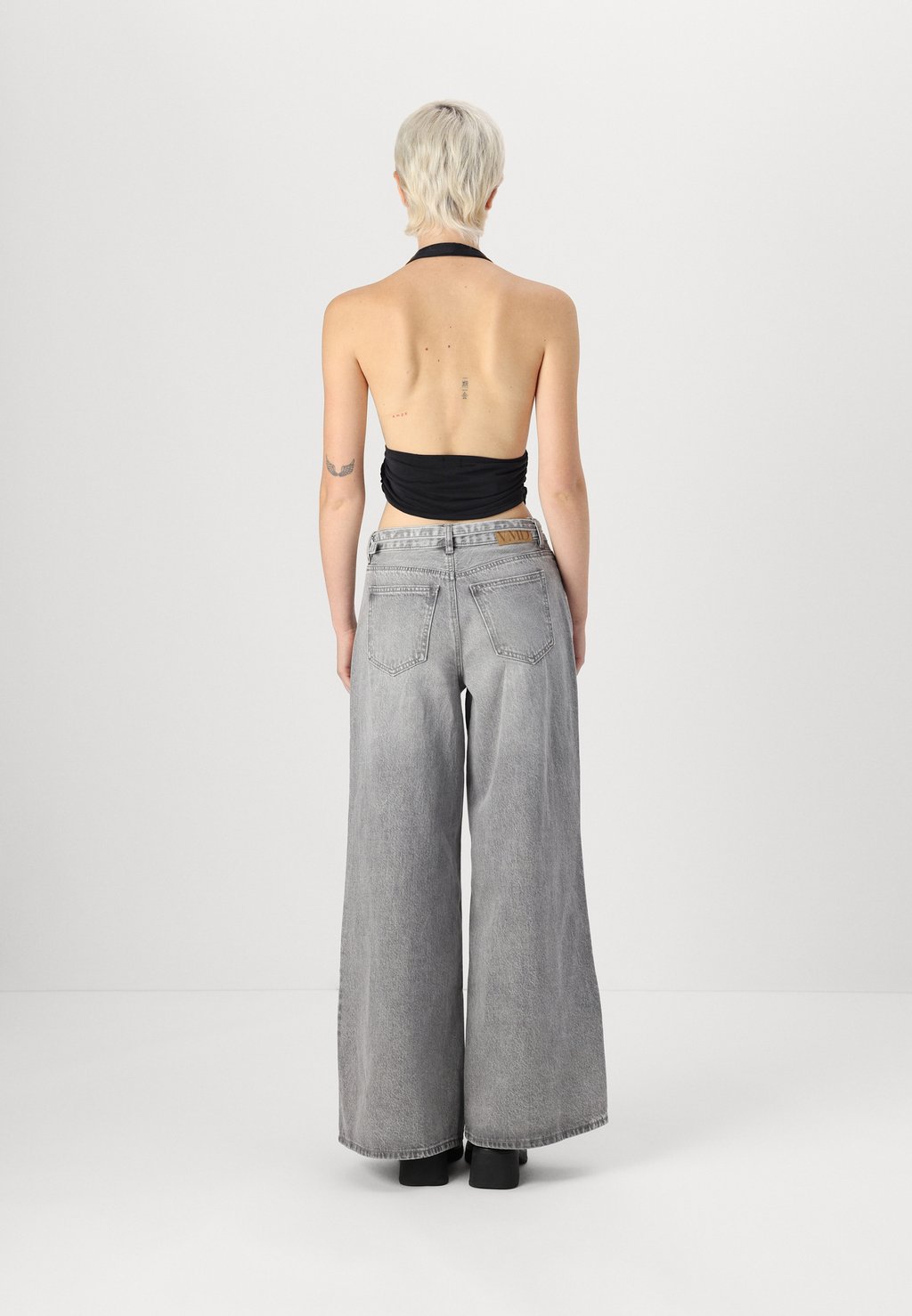 

Джинсы свободного кроя VMANNET WIDE BELT Vero Moda, серый деним