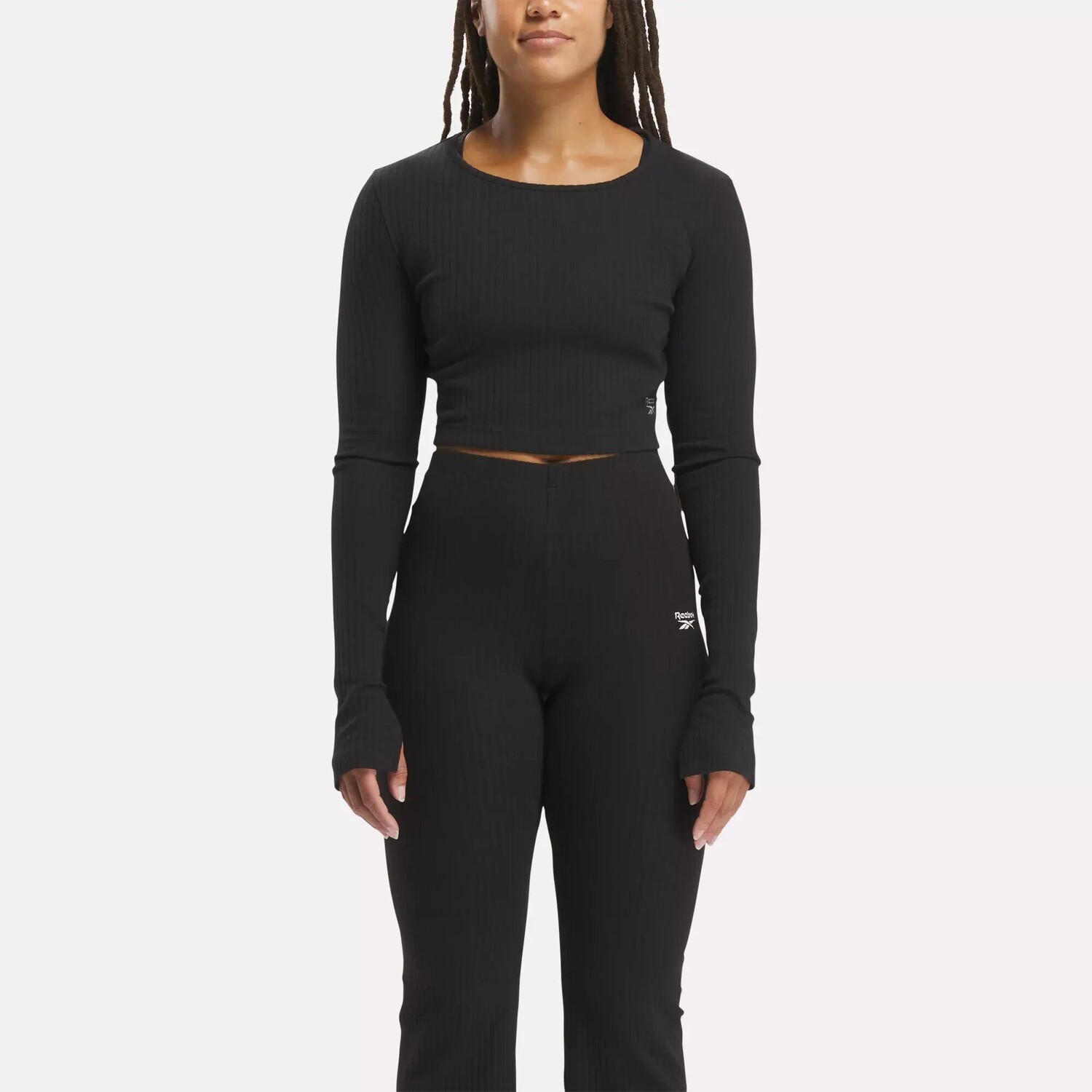 

Футболка с длинным рукавом Classics Wardrobe Essentials Reebok, черный