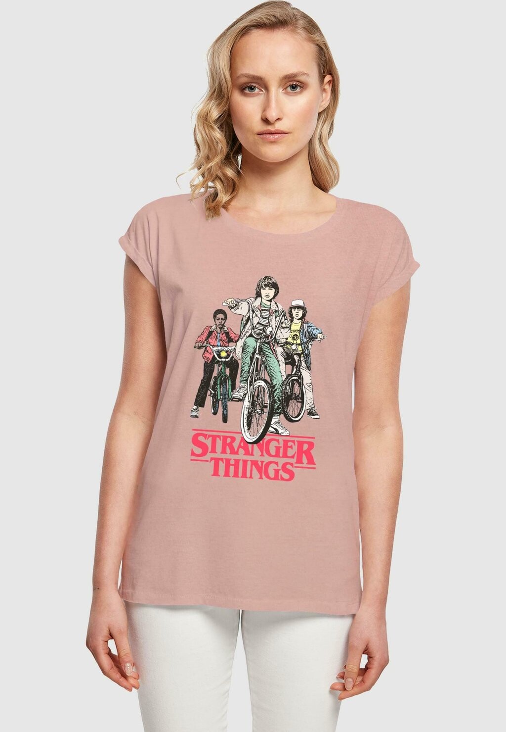 

Футболка с принтом STRANGER THINGS RETRO BIKERS ABSOLUTE CULT, светло-розовый