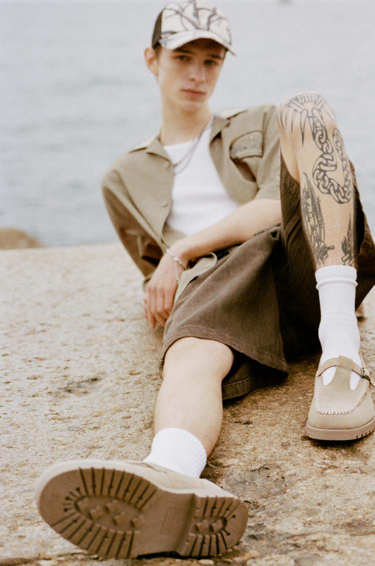 

Кожаные туфли с пряжками Pull And Bear, экрю