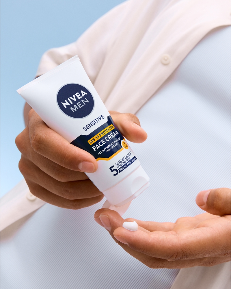 Защитный крем для чувствительной кожи мужчин Nivea, spf 15 75 мл — фото 4