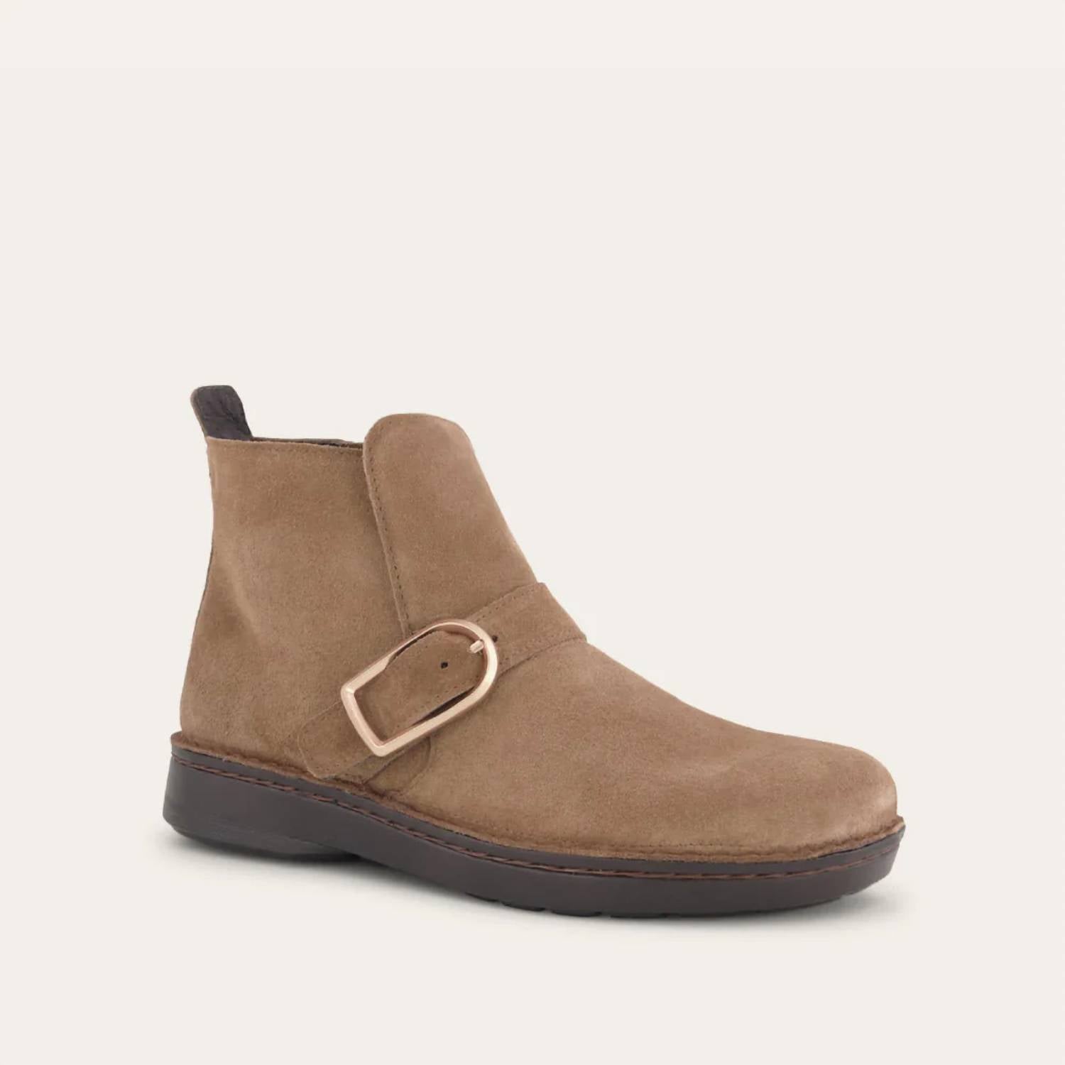 Женские ботинки Kolmer - широкие, цвет "желудь", замша NAOT, Acorn Suede