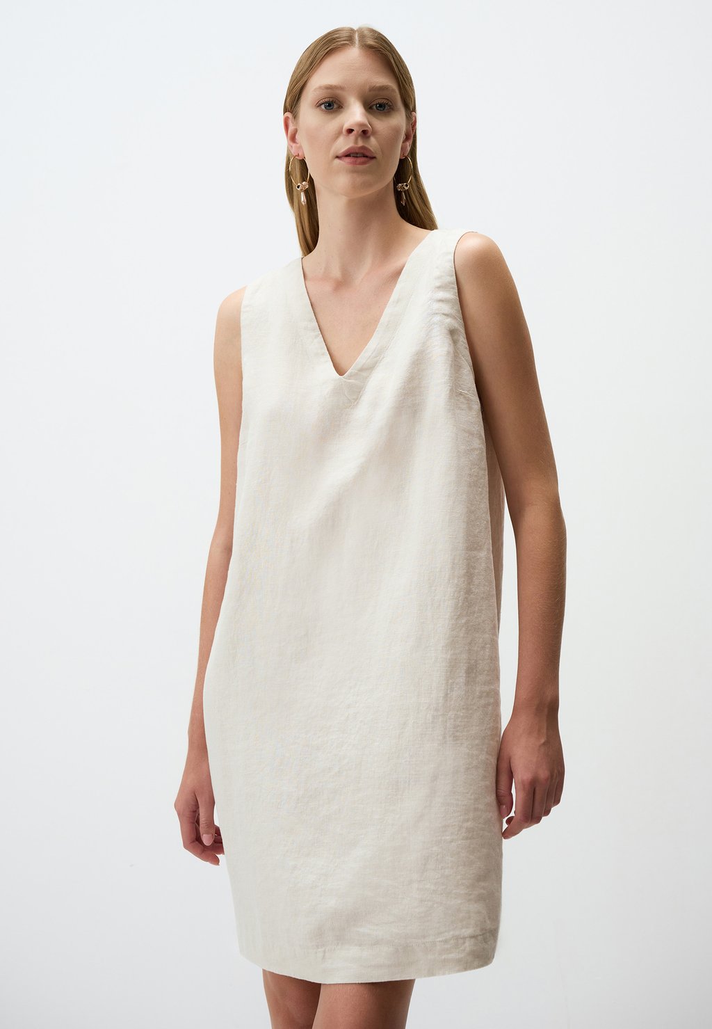 

Повседневное платье SLEEVELESS BASIC Jimmy Key, серый