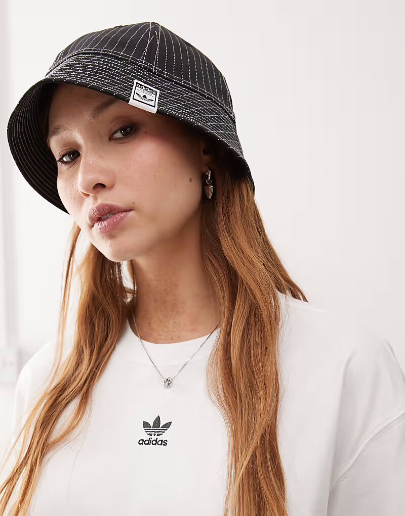 

Панама Adidas Originals wabash черного цвета