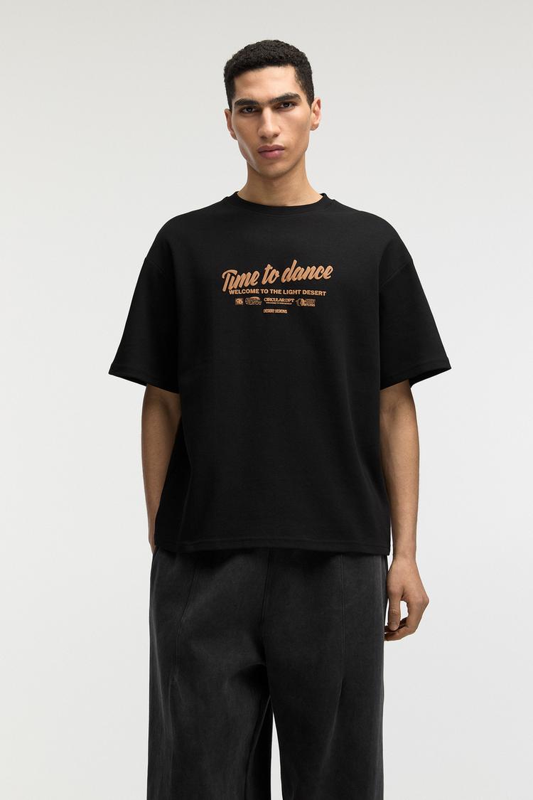 

Футболка «Время танцевать» Pull And Bear, черный