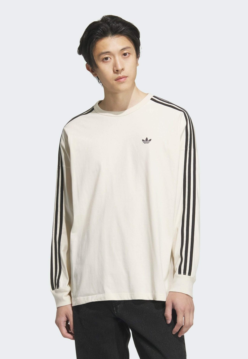 

Лонгслив Adidas Originals, белый