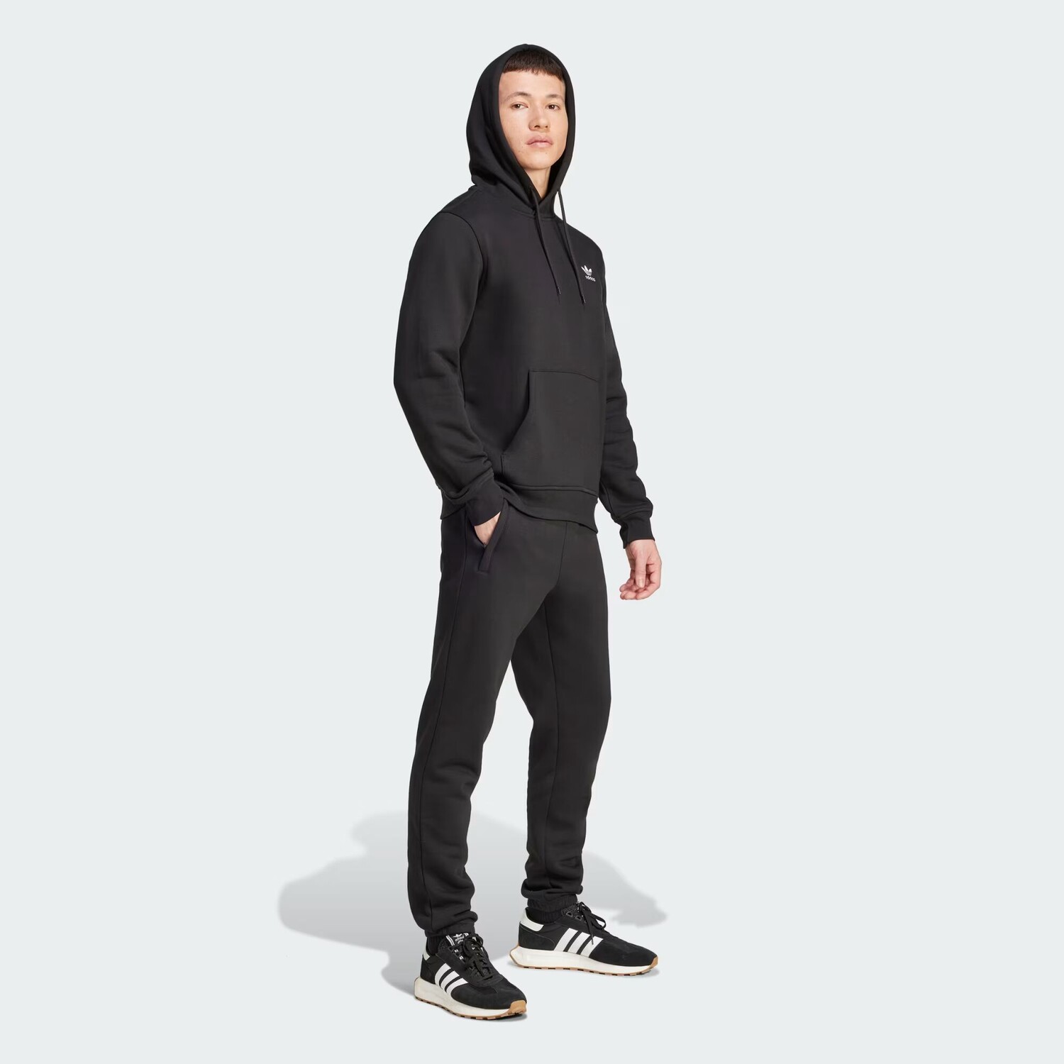 Худи Adidas Originals Trefoil Essentials, черный — фото 4