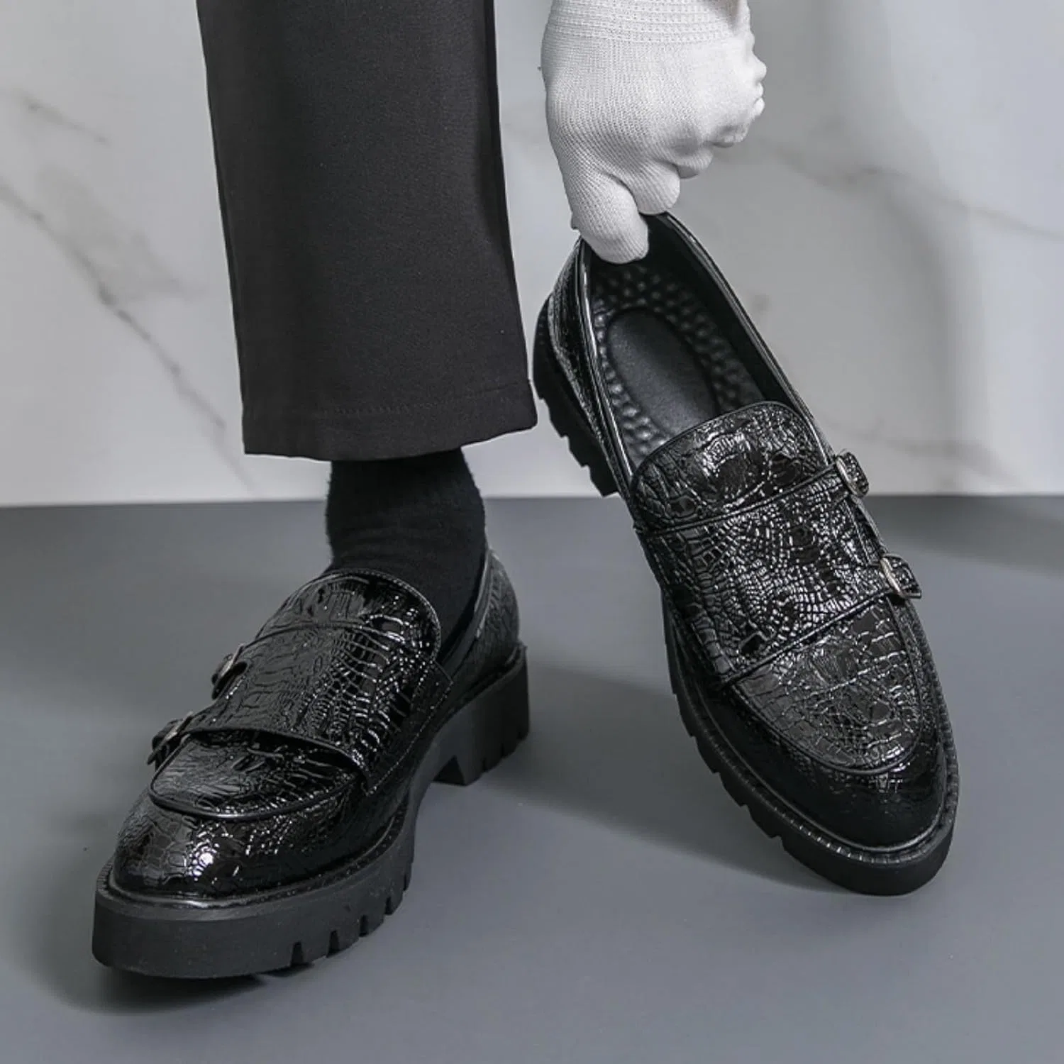Лоферы мужские Leather Loafers, Black Dwihuize — фото 4