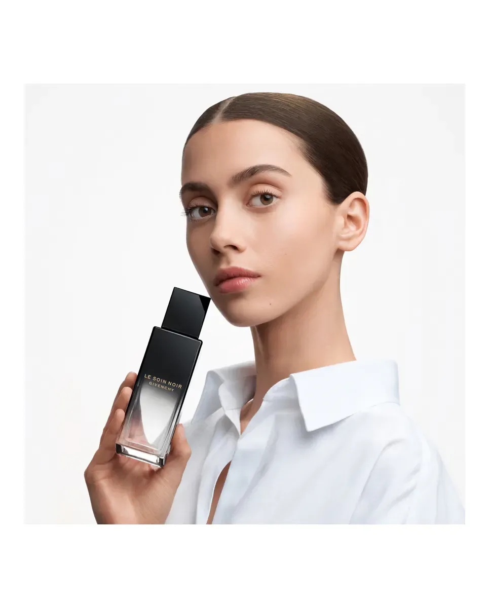 Оживляющий лосьон Le Soin Noir Lotion 150 мл Givenchy — фото 4