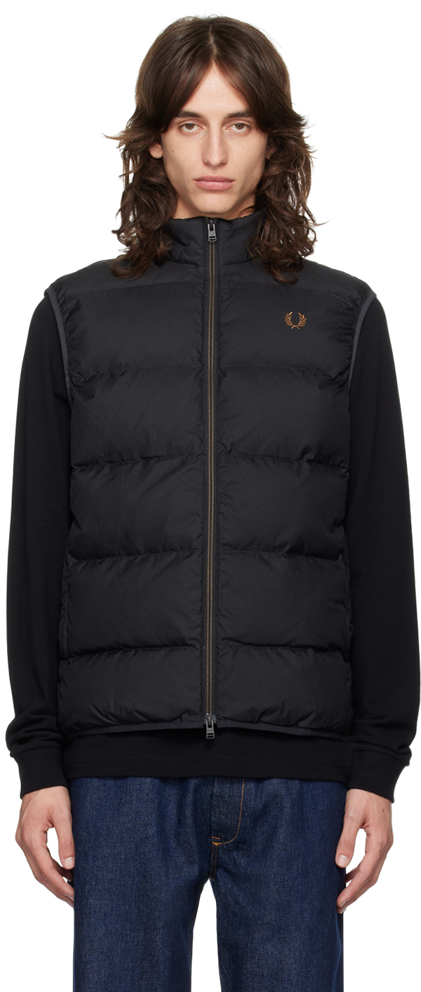 

Утепленный жилет Fred Perry