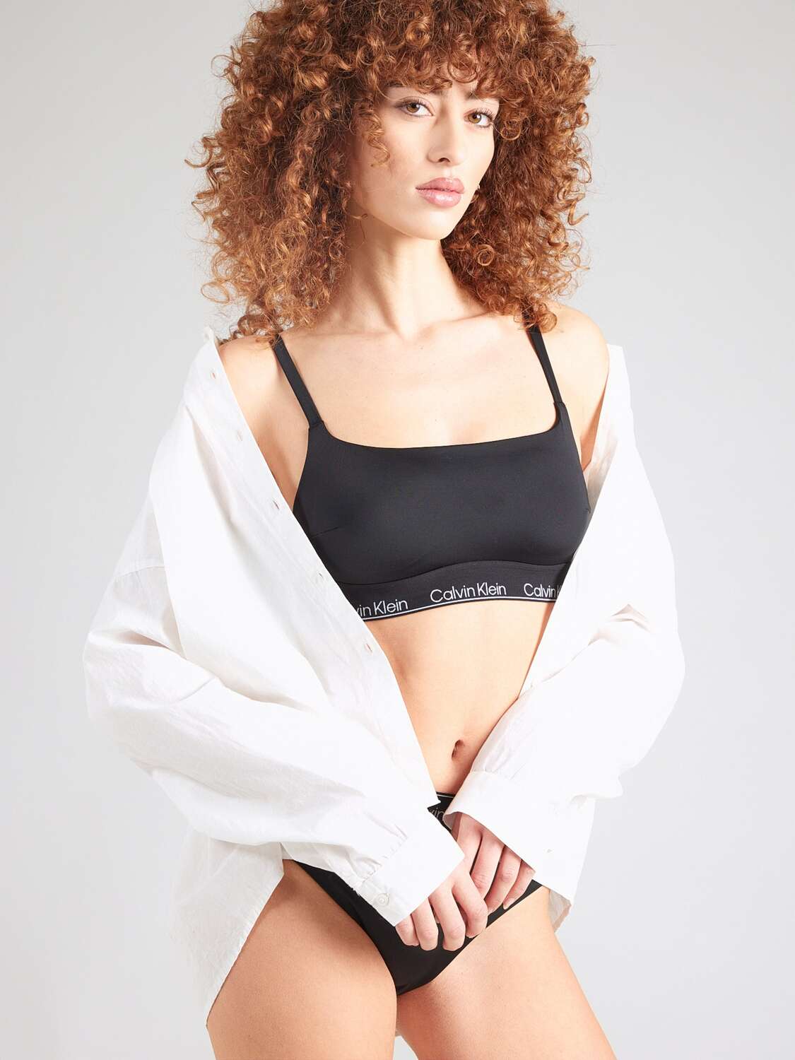 Calvin Klein Swimwear Бралетте топ для бикини в черном цвете — фото 2