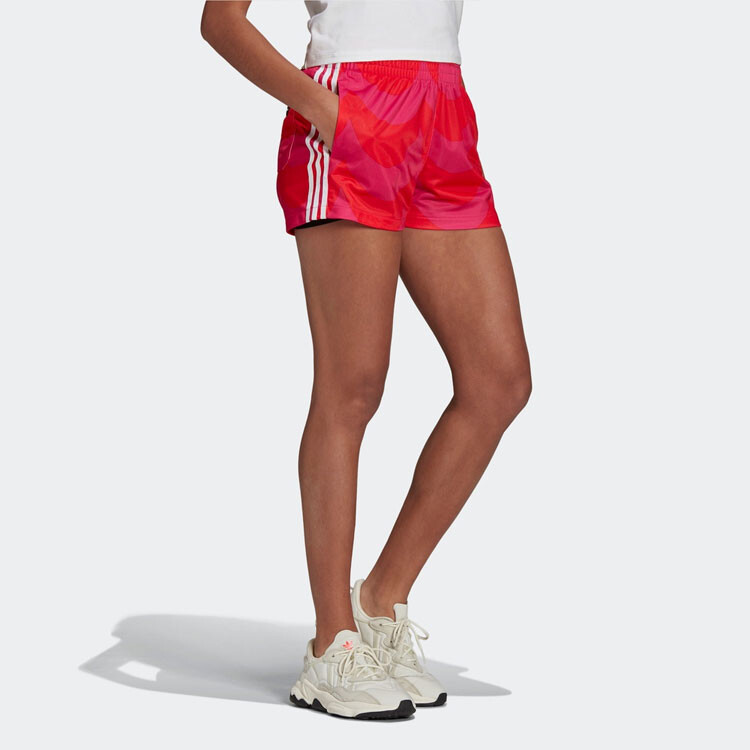 MARIMEKKO Повседневные шорты женские красные Adidas Originals — фото 4