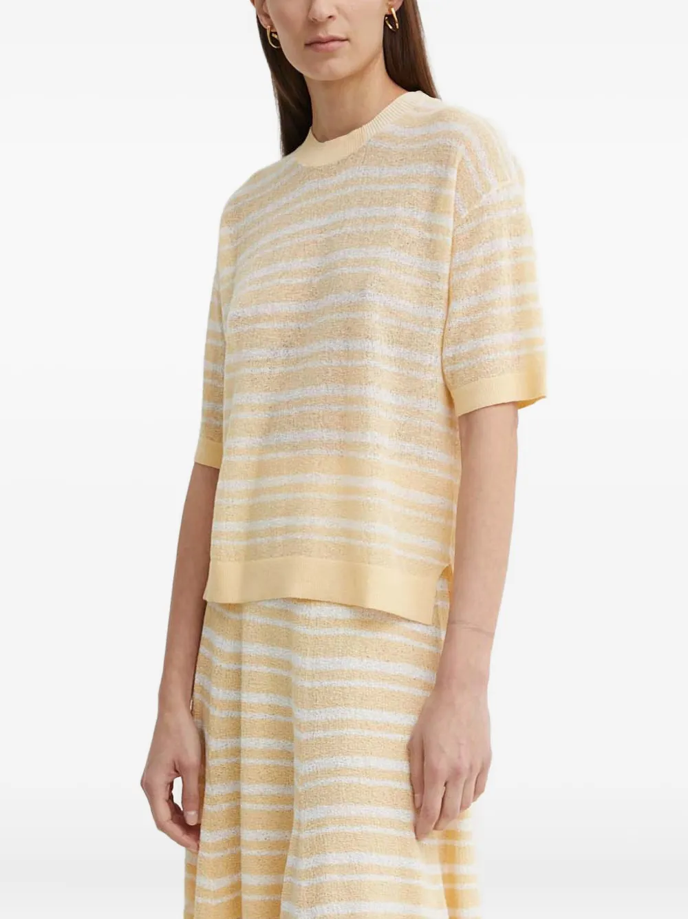 

Топ в полоску с короткими рукавами AERON, нейтральный