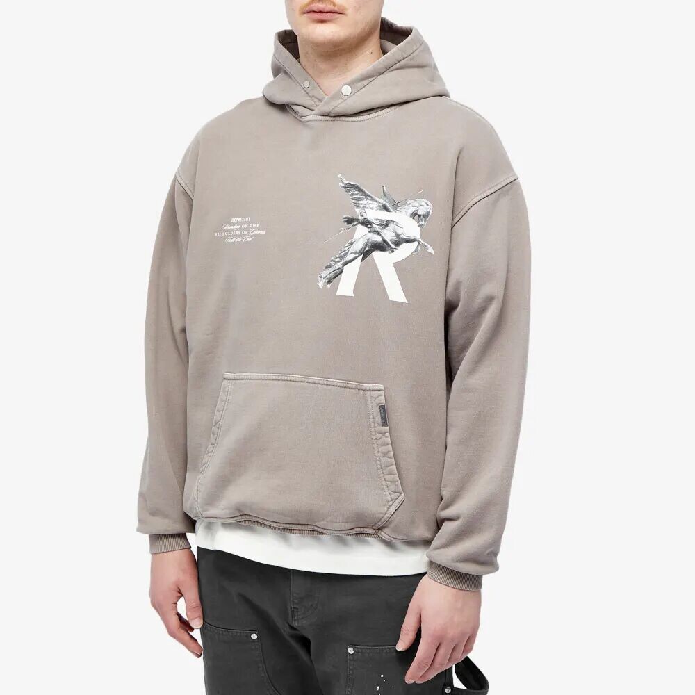 

Represent Худи Giants от END.