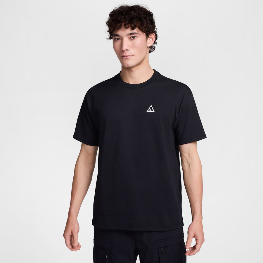 Футболка Nike ACG Max90 T-Shirt 'Black', черный — фото 2