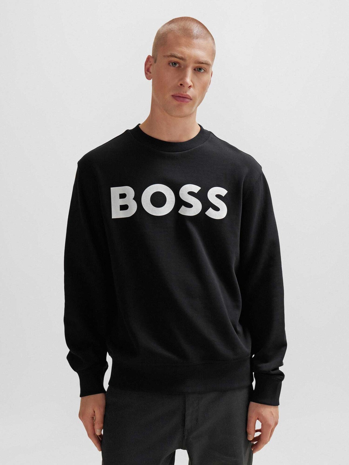 

Блуза Hugo Boss WeBasicCrew, черный