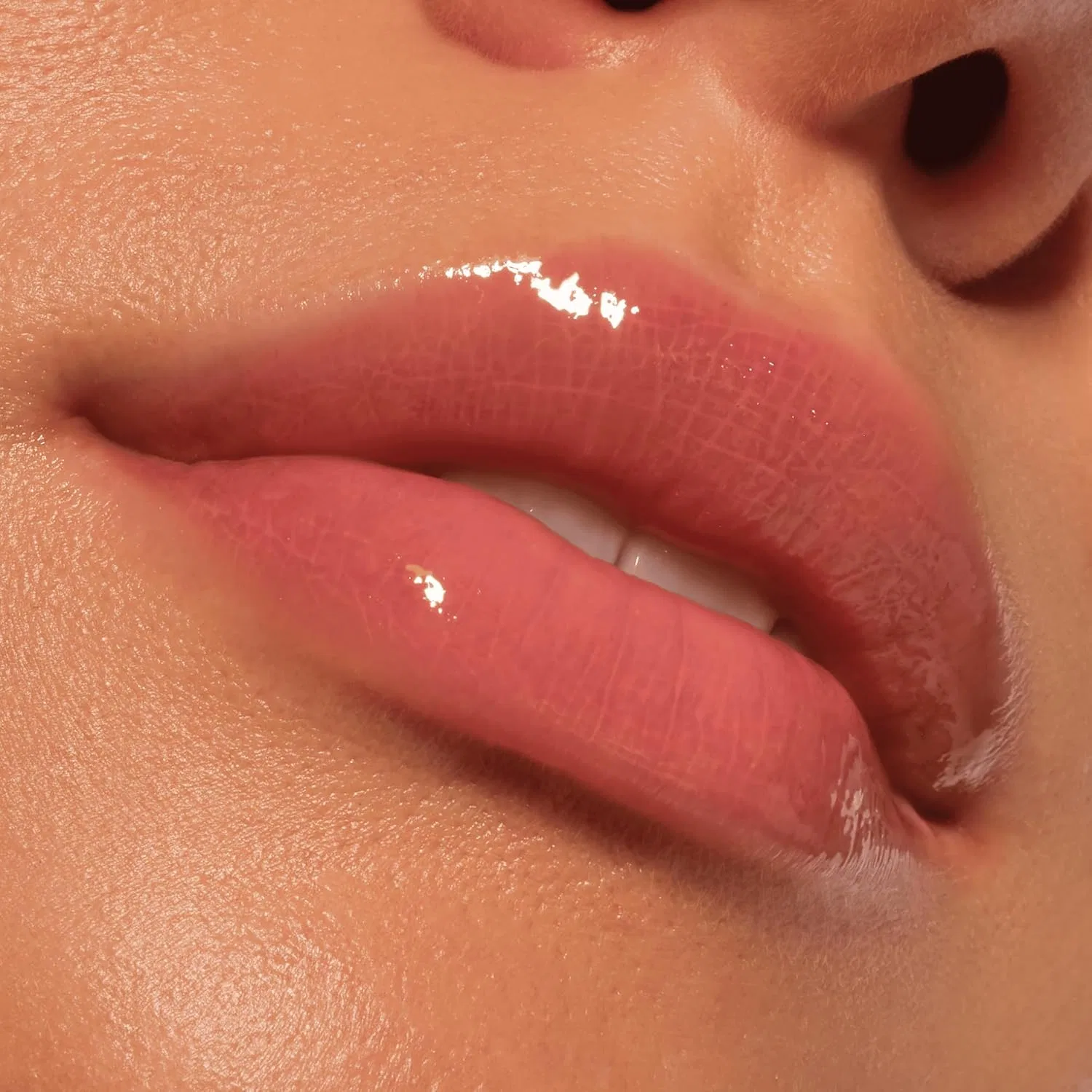 Масло для губ Catrice Colour Cushion Juicy Lip Oil Catrice, 010 Bae Watch — фото 4