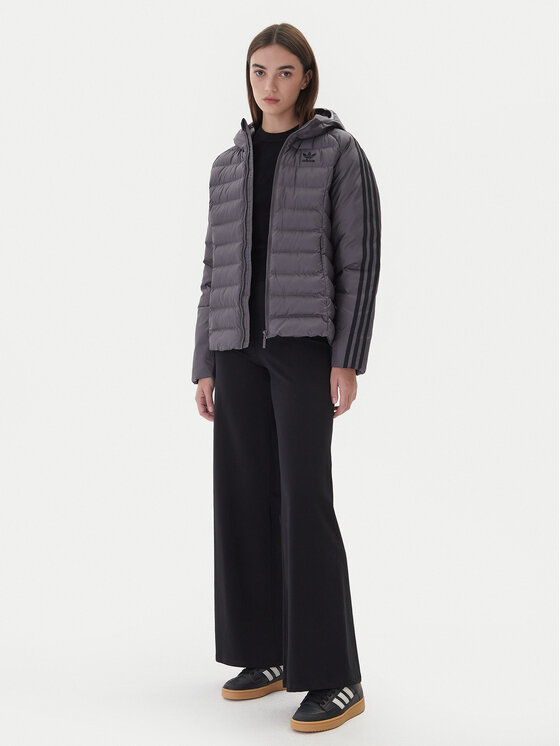 Демисезонная куртка slim fit adicolor JX2938 Adidas, серый — фото 2