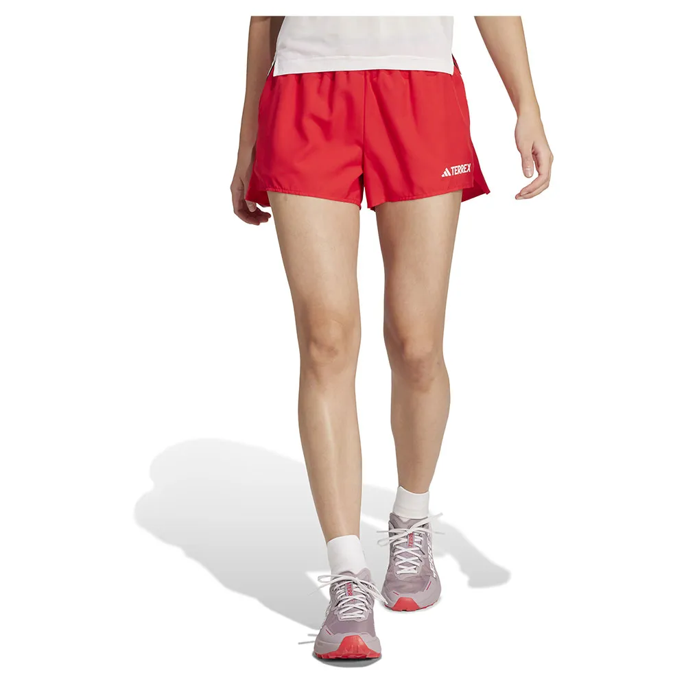 

Шорты adidas Terrex Multi Light 3´´, красный