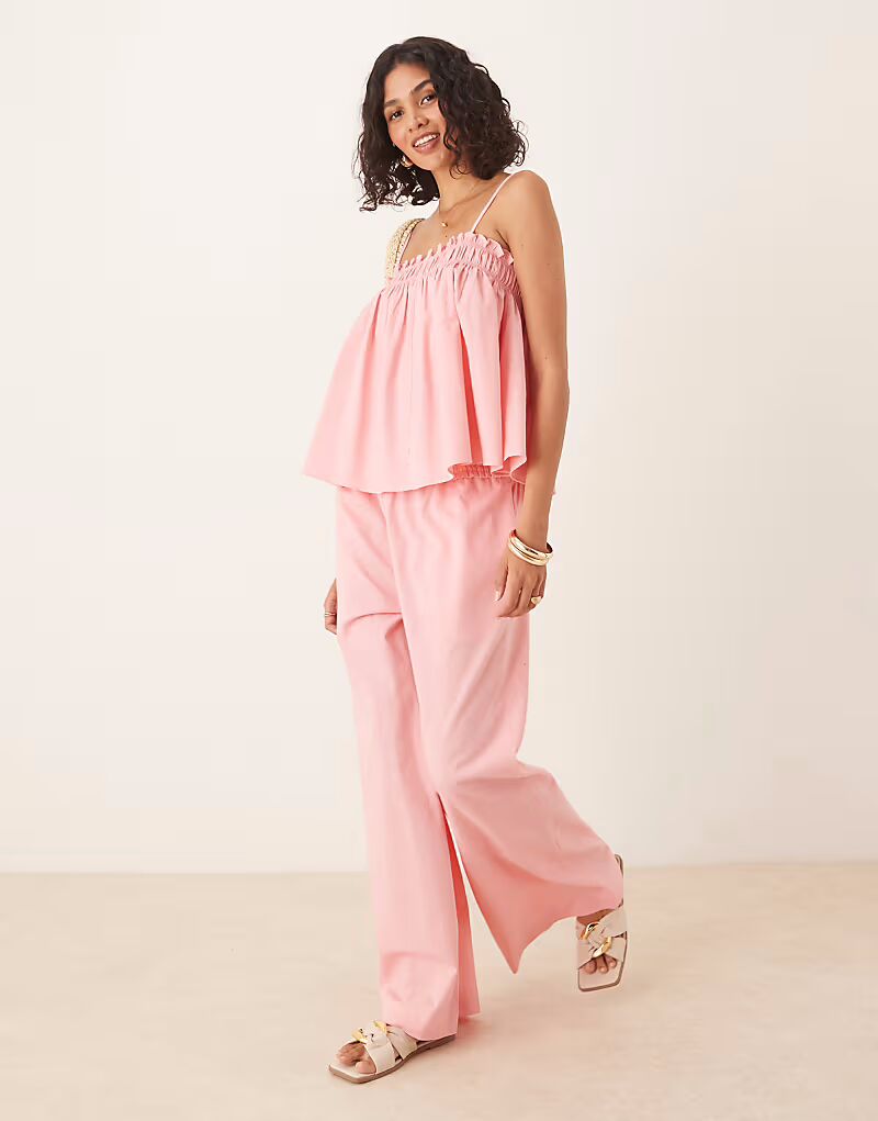 

Брюки с присборенной талией, застегивающиеся на пуговицы, розового цвета Asos Design