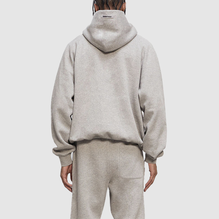 Толстовка с капюшоном и 3D силиконовым апплике Fear Of God Essentials, цвет Dark Oatmeal Heather — фото 4
