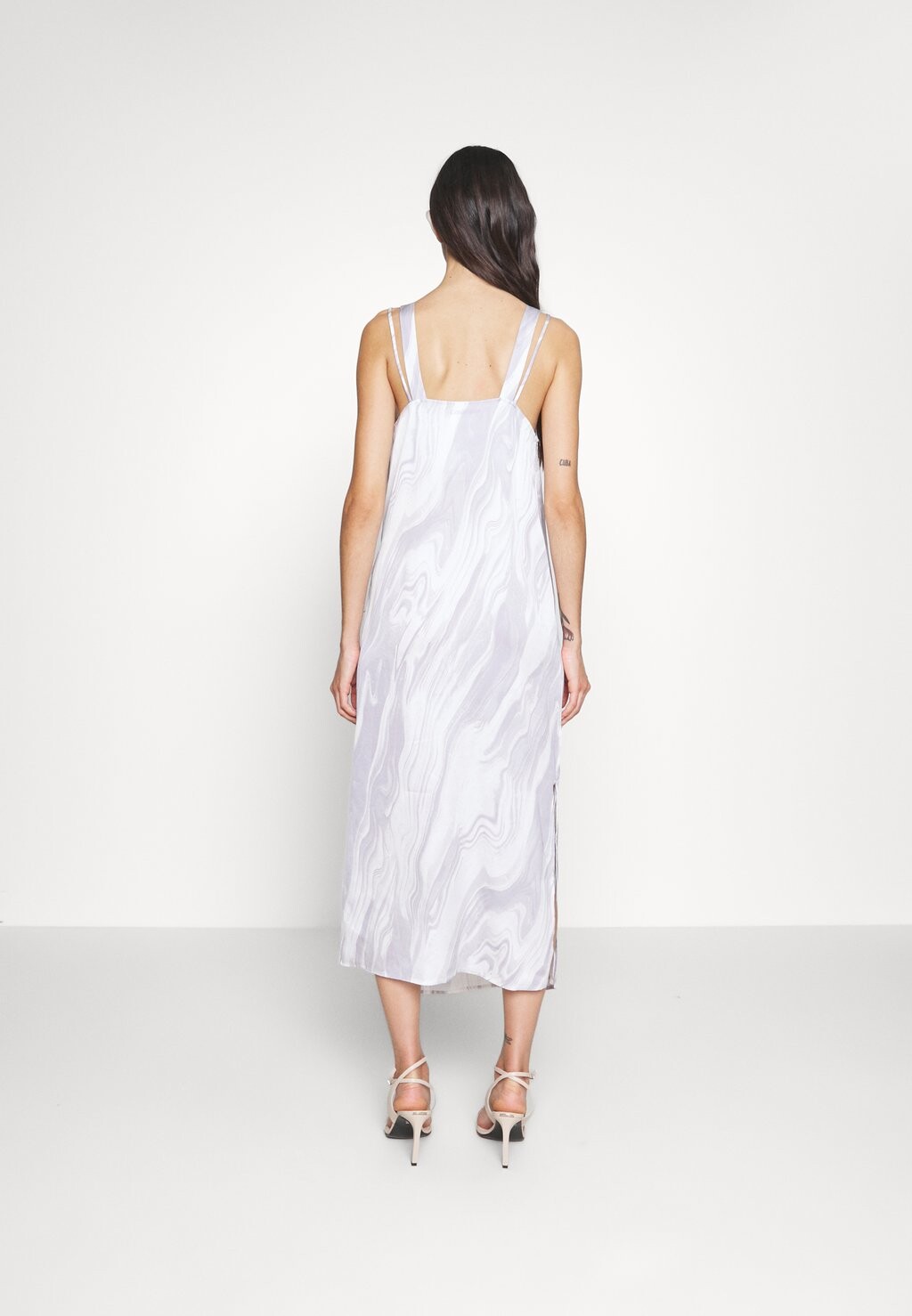 

Коктейльное платье / Вечернее платье Calvin Klein, белый Slip Dress