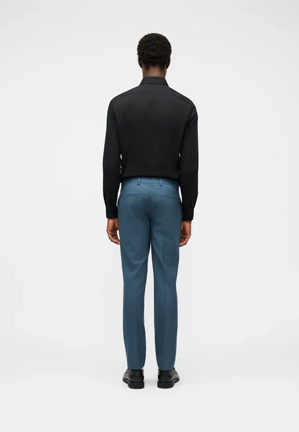 Брюки Calvin Klein, модель Houndstooth slim trouser suit, цвет якорно-синий — фото 3