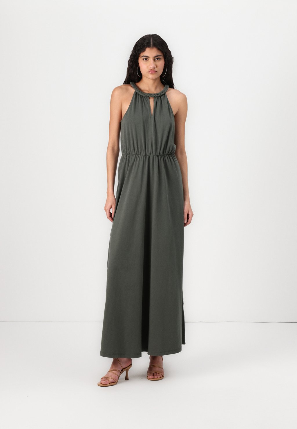 

Платье макси VIMILLA BRAIDED MAXI DRESS - Jersey dress VILA, хаки
