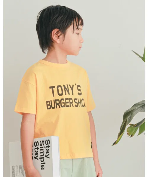 Детская футболка ZERO standerd TONY'S BURGER SHOP с принтом жёлтая — фото 3