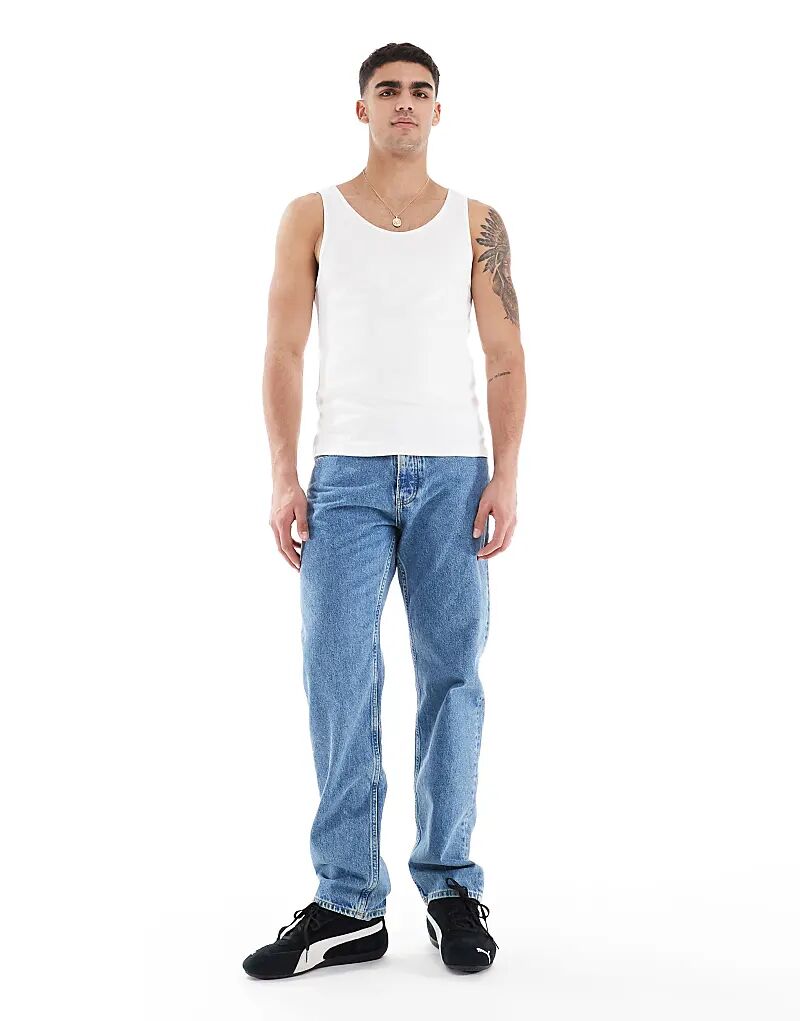 

Стандартные прямые джинсы средней посадки Calvin Klein Jeans
