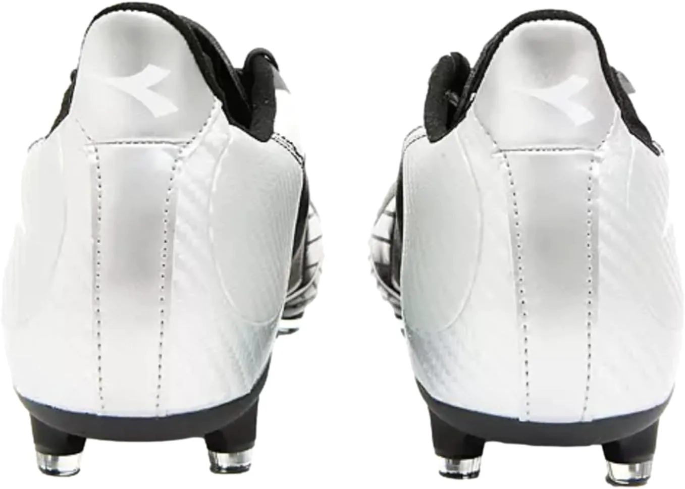 Футбольные бутсы для жестких покрытий Diadora Maximus Elite LT SLP12 для мужчин - из полноценной кожи, водоотталкивающие, с надежной посадкой, ультра-мягкие, идеально подходят для твердых полей, черный/белый/серебристый — фото 3