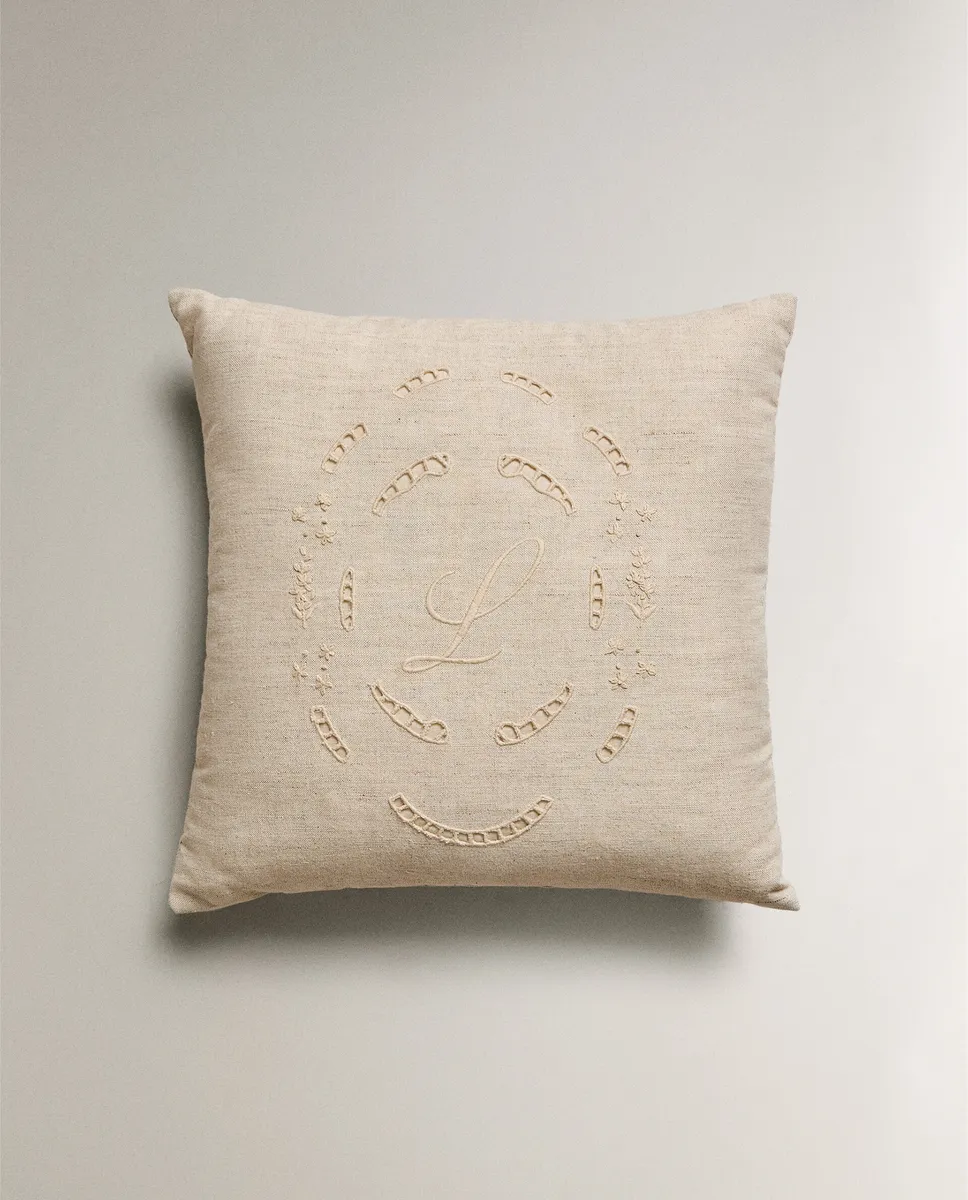 

Детская вышитая начальная подушечка Zara Home, Letter L