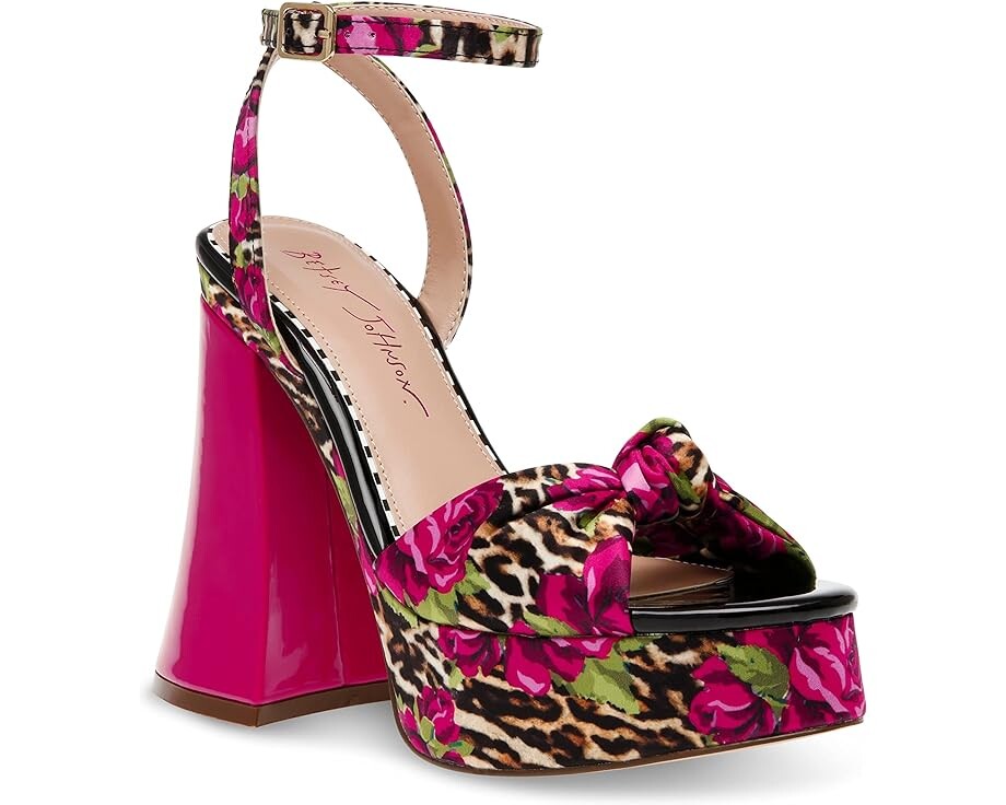 

Туфли Blue by Betsey Johnson Brylie, цвет Leopard Floral