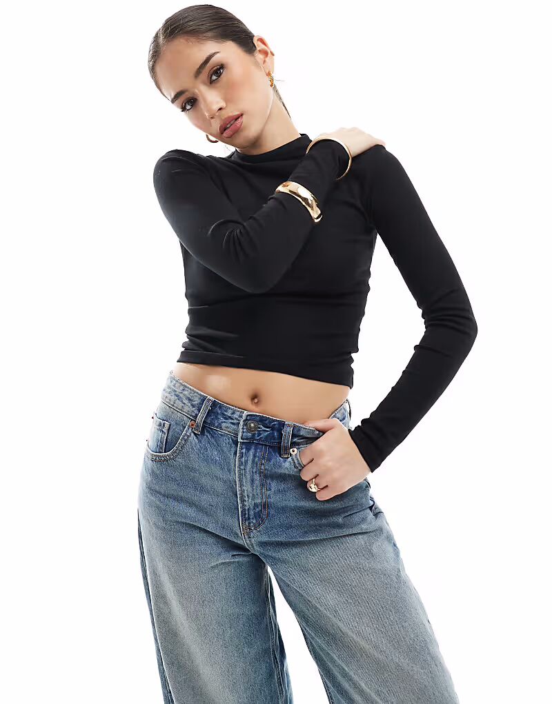 

Футболка Pull&Bear с высоким воротом и длинными рукавами, черная