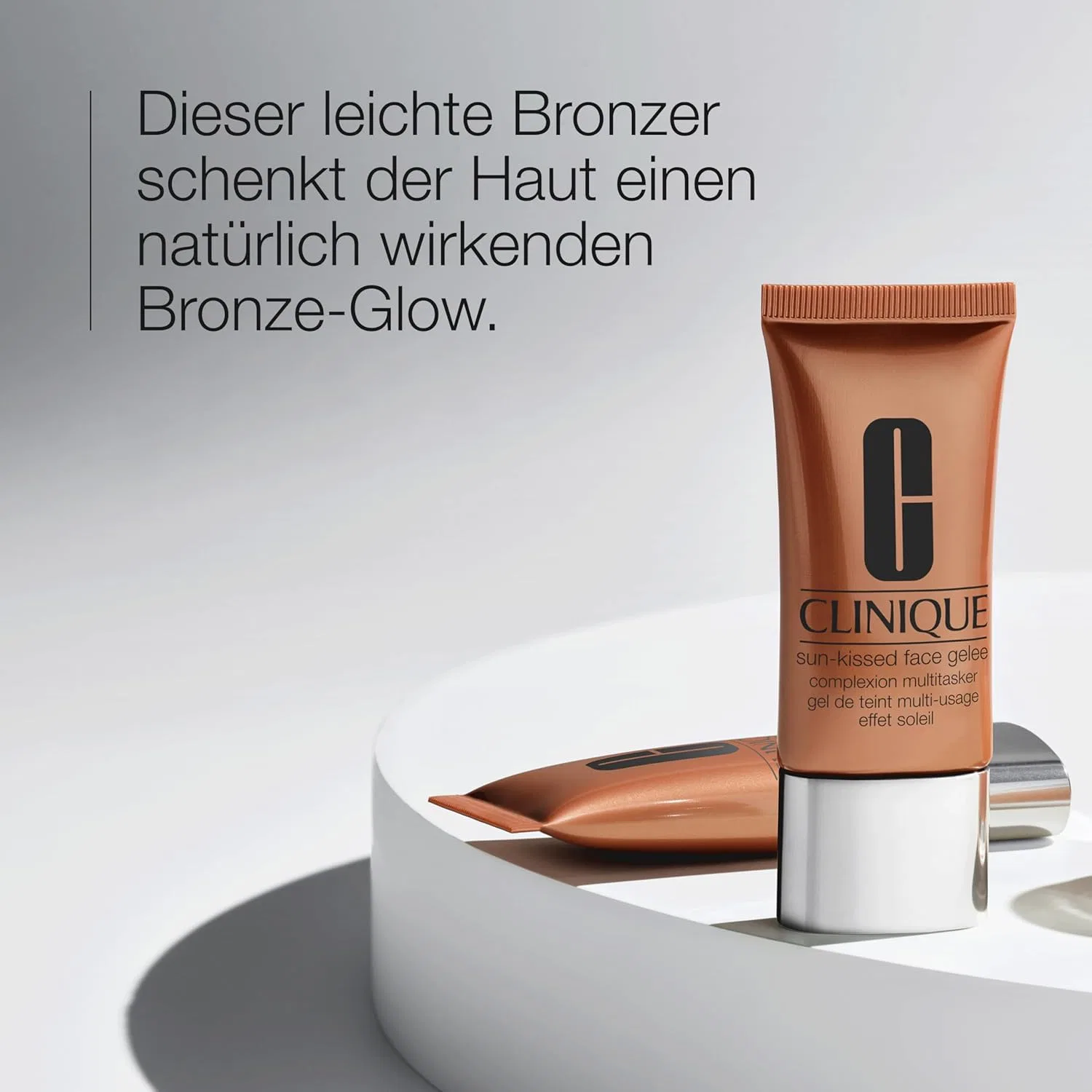 Крем для лица SPF CLINIQUE Увлажняющий гель-бронзер Sun-Kissed Face Bronzer Jelly Complexion Multitasker — фото 2