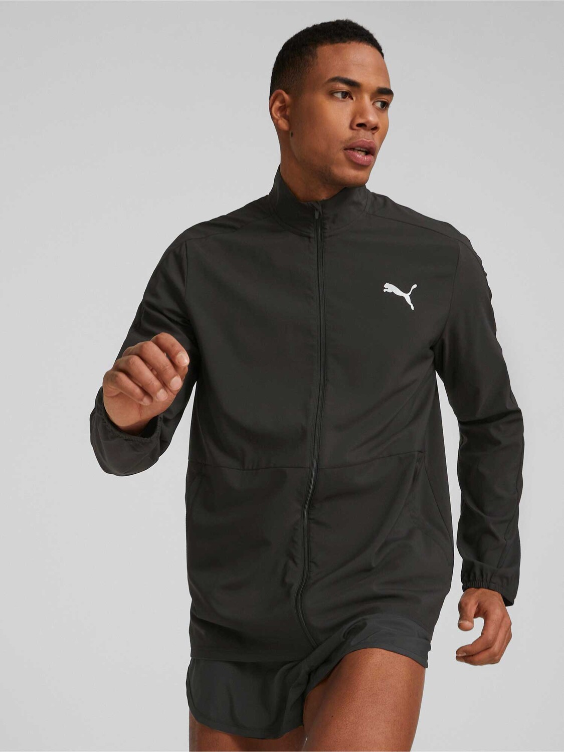 

Куртка Puma RUN FAVORITE WOVEN M, черный