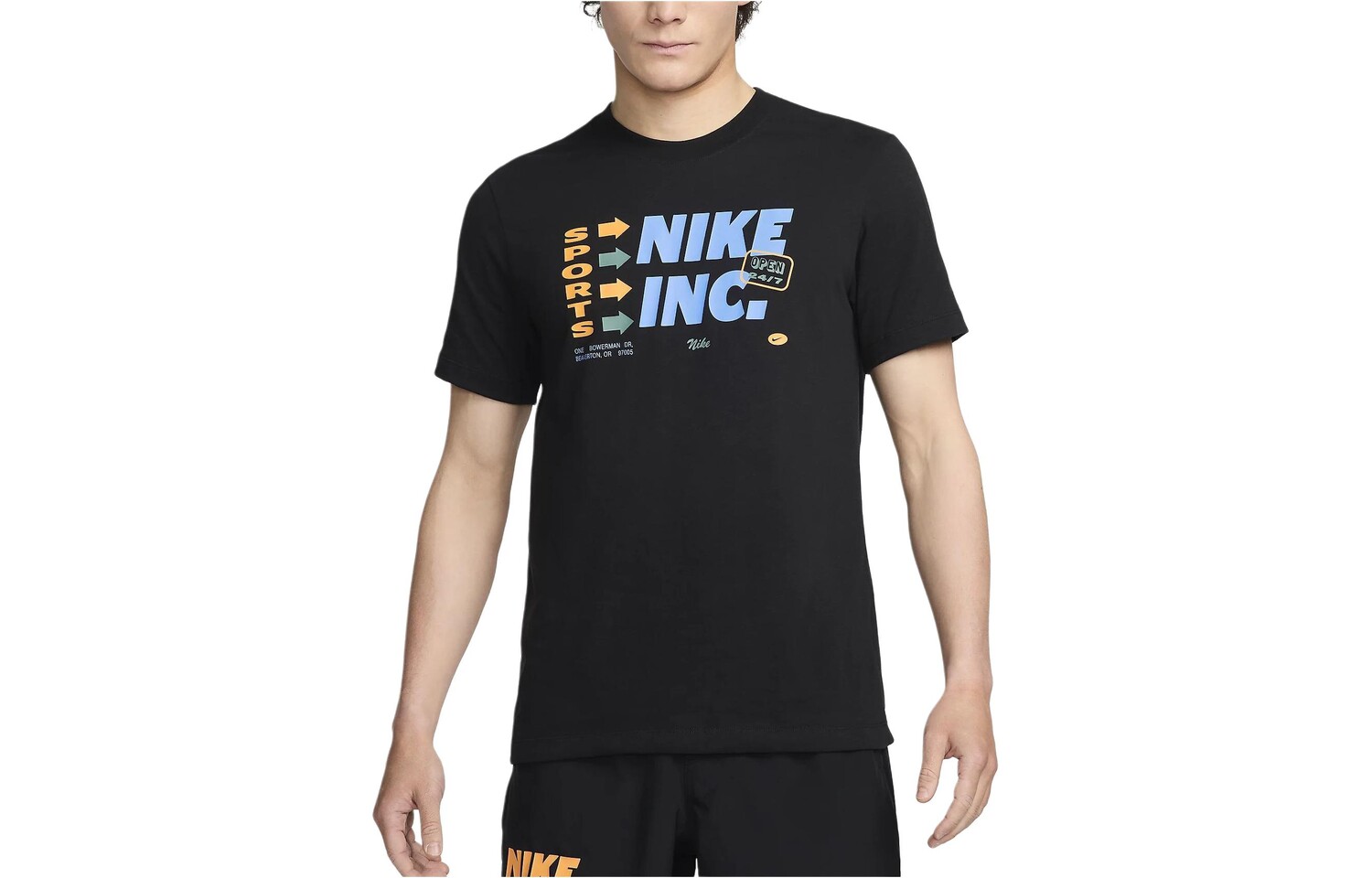 

Одежда Футболка мужская черная Nike, черный