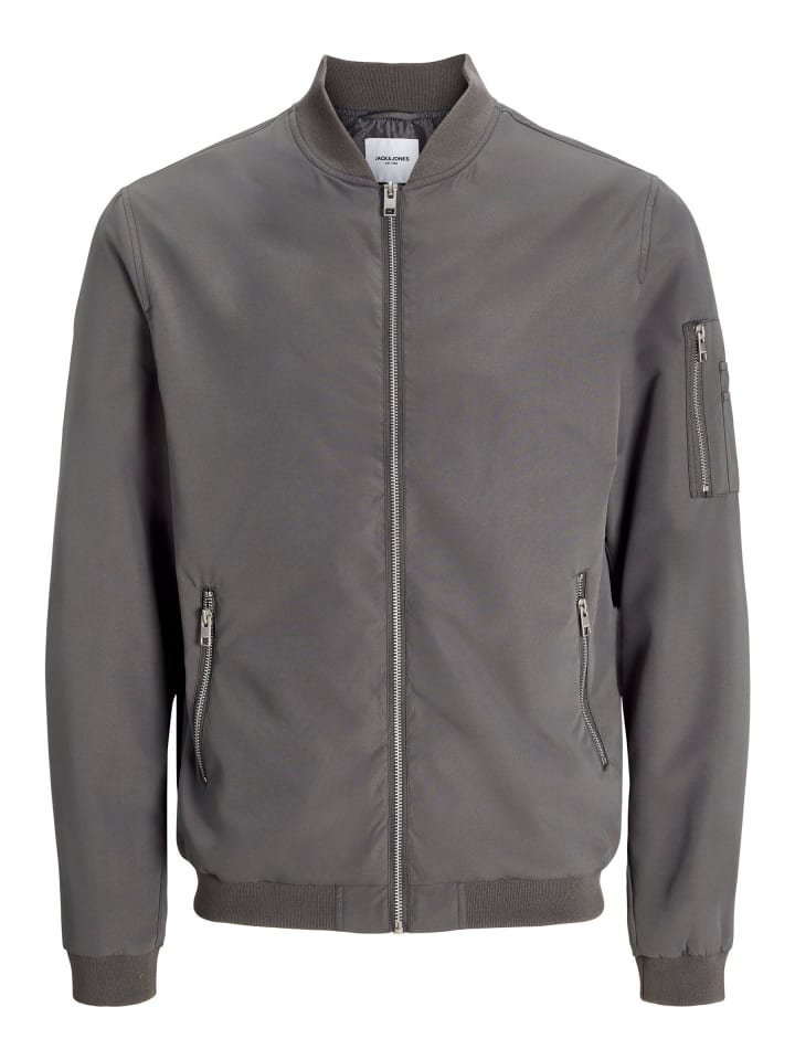 

Демисезонная куртка JACK & JONES PLUS