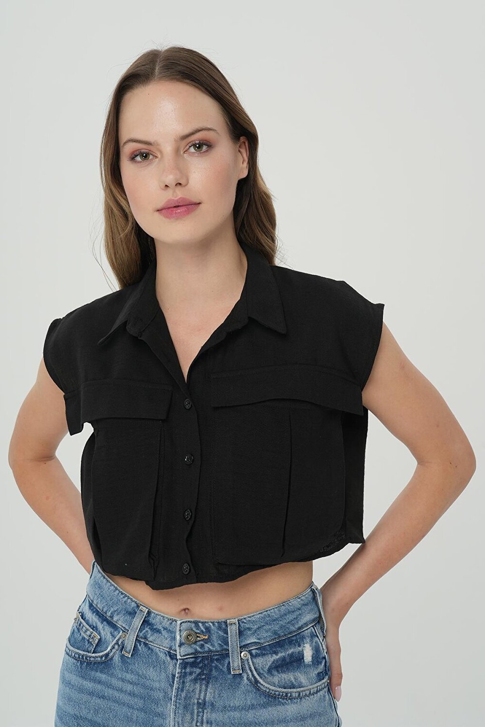 

Черная рубашка на пуговицах 75428-020 CROSS JEANS
