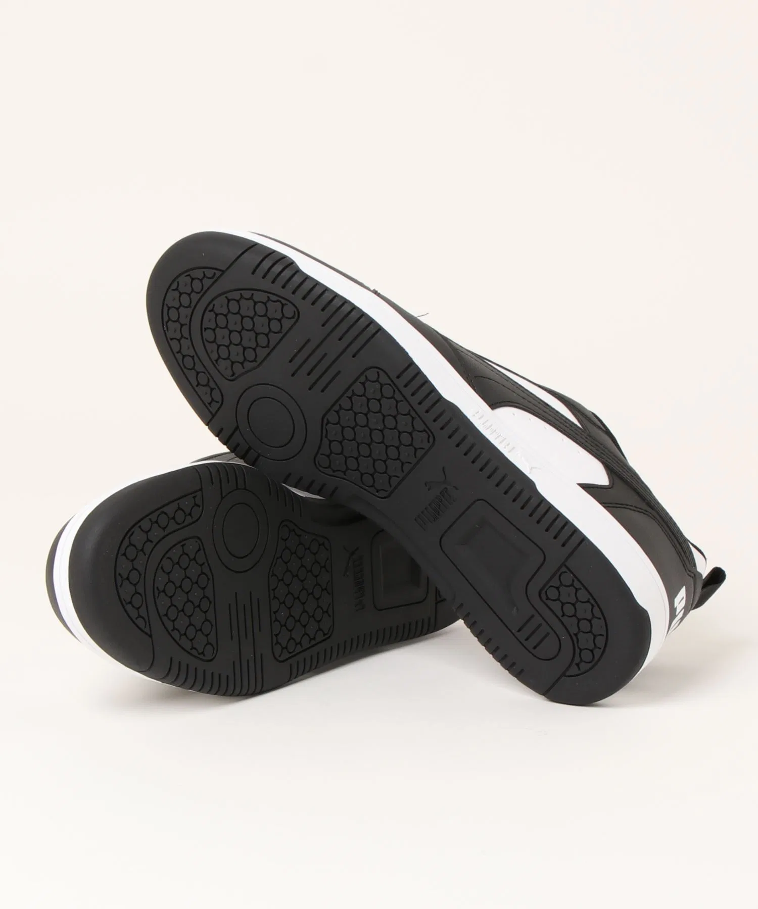 Мужские кроссовки PUMA Rebound V6 Low бело-чёрные — фото 3